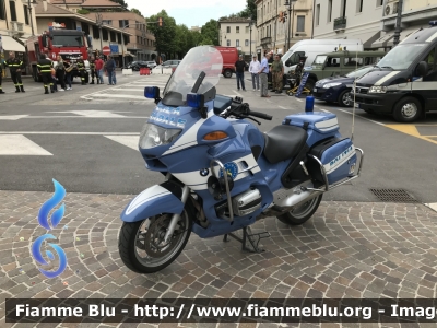 Bmw R850RT II serie
Polizia di Stato
Polizia Stradale
POLIZIA G0961
Con stemma celebrativo "70 Anni Polizia Stradale"
Parole chiave: Bmw R850RT_IIserie POLIZIAG0961