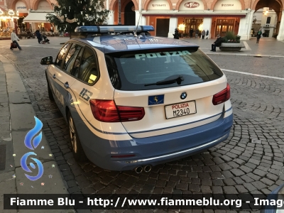 Bmw 318 Touring F31 II restyle
Polizia di Stato
Polizia Stradale
Allestimento Marazzi
Decorazione grafica Artlantis
POLIZIA M2340
Parole chiave: Bmw 318_Touring_F31_IIrestyle POLIZIAM2340