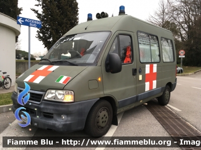 Fiat Ducato III serie
Aeronautica Militare Italiana
Servizio Sanitario
51° Stormo Istrana (TV)
Parole chiave: Fiat Ducato_IIIserie Ambulanza AeronauticaMilitareAMCC261