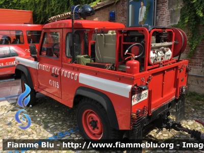 Land Rover Defender 90
Vigili del Fuoco
Comando Provinciale di Treviso
Distaccamento Permanente di Montebelluna
VF22376
Parole chiave: Land-Rover Defender_90 VF22376 Ventennale_VVF_Asolo