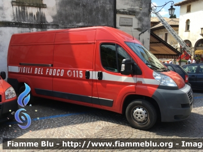 Fiat Ducato X250
Vigili del Fuoco
Comando Provinciale di Treviso
VF 26123
Parole chiave: Fiat Ducato_X250 VF26123 Ventennale_VVF_Asolo