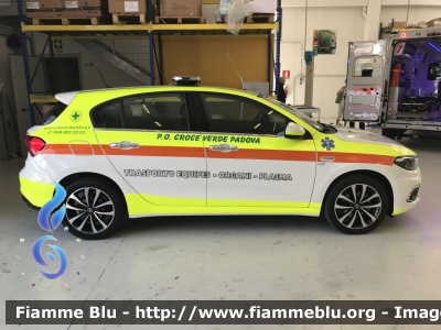 Fiat Nuova Tipo Station Wagon
P.O. Croce Verde Padova
Trasporto Equipes-Organi-Plasma
Allestimento Class
Parole chiave: Fiat Nuova_Tipo_Station_Wagon