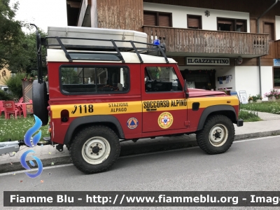 Land Rover Defender 90
Corpo Nazionale del Soccorso Alpino
Stazione Alpago (BL)
Parole chiave: Land-Rover Defender_90