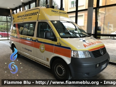 Volkswagen Transporter T5
Prealpi Soccorso Vittorio Veneto (TV)
Ambulanza convenzionata
SUEM 118 TrevisoEmergenza
Allestito Nepi
"474"
Parole chiave: Volkswagen Transporter_T5 Ambulanza