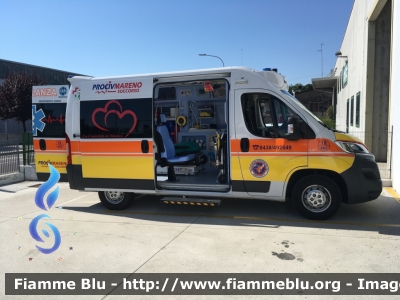 Fiat Ducato X290
Nucleo Volontario di Protezione Civile Onlus
ProCivMareno Soccorso
in convenzione SUEM 118 TrevisoEmergenza
"406"
Allestimento Class
Parole chiave: Fiat Ducato_X290 Ambulanza