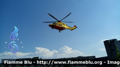 Agusta Westland AW139
118 Regione Lombardia
Elisoccorso Ospedale Como
I-TOMS
Parole chiave: Agusta-Westland AW139 I-TOMS