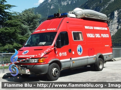 Iveco Daily III serie
Vigili del Fuoco
Comando Provinciale di Milano
Nucleo sommozzatori
VF 21909
Parole chiave: Iveco Daily_IIIserie VF21909