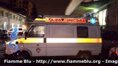 Fiat Ducato I serie 
Polizia Municipale Firenze 
Autoreparto
Ambulanza Allestimento MAF

Parole chiave: Fiat Ducato_Iserie Ambulanza