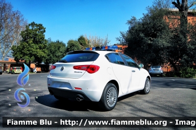 Alfa-Romeo Nuova Giulietta restyle
Polizia Municipale Prato 
allestita Ciabilli
con cellula di contenimento
Parole chiave: Alfa-Romeo Nuova_Giulietta_restyle