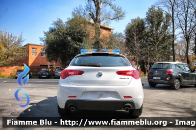 Alfa-Romeo Nuova Giulietta restyle
Polizia Municipale Prato 
allestita Ciabilli
con cellula di contenimento
Parole chiave: Alfa-Romeo Nuova_Giulietta_restyle