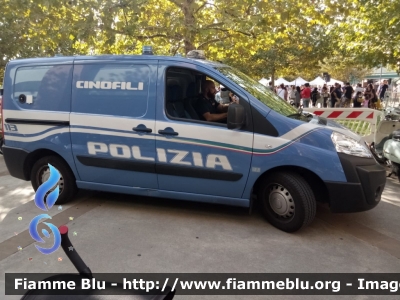 Fiat Scudo IV serie
Polizia di Stato
Unità Cinofile
POLIZIA M3192
Parole chiave: Fiat Scudo_IVserie POLIZIAM3192