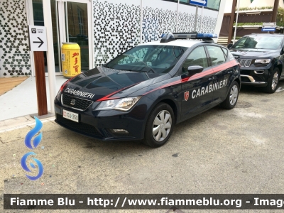 Seat Leon III serie
Carabinieri
Nucleo Operativo RadioMobile
CC DJ 260
Allestita Nuova Carrozzeria Torinese
Decorazione Grafica Artlantis

Parole chiave: Seat Leon_IIIserie CCDJ260 Expo_2015