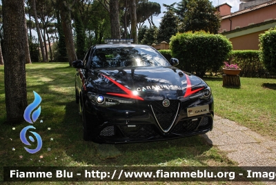 Alfa Romeo Nuova Giulia Quadrifoglio
Carabinieri
Nucleo Operativo e RadioMobile
Parole chiave: Alfa-Romeo Nuova_Giulia_Quadrifoglio