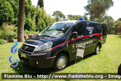 Fiat Scudo IV serie
Arma dei Carabinieri
Nucleo Cinofili
Parole chiave: Fiat Scudo_IVserie