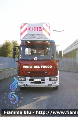 Iveco EuroCargo 130E24 I serie
Vigili del Fuoco
Comando Provinciale di Bergamo
Distaccamento Volontario di Gazzaniga (BG)
AutoScala allestimento Iveco-Magirus ricondizionata Fortini
ex Brandeweer - Vigili del Fuoco Amsterdam
VF 27421
Parole chiave: Iveco EuroCargo_130E24_Iserie VF27421