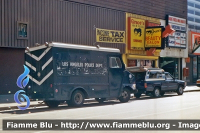 ??
United States of America - Stati Uniti d'America
Los Angeles CA Police Department
