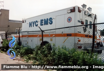 ??
United States of America-Stati Uniti d'America
NYC HHC EMS New York City Health and Hospitals Corporation
Parole chiave: Ambulance Ambulanza