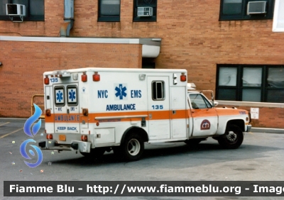 ??
United States of America-Stati Uniti d'America
NYC HHC EMS New York City Health and Hospitals Corporation
Parole chiave: Ambulance Ambulanza