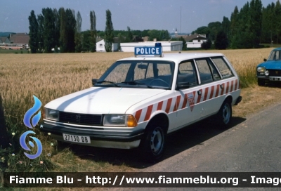 Peugeot 305 SW
France - Francia
Police Nationale
CRS
