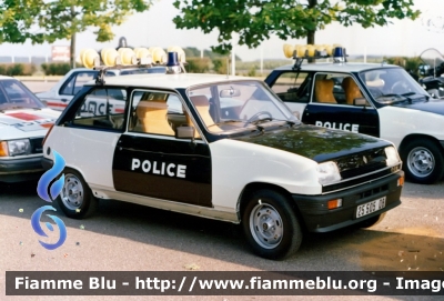 Renault R5
France - Francia
Police Nationale
