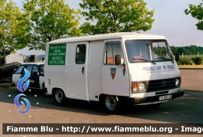 Peugeot J7
France - Francia
Police Nationale
Prefecture de Police
