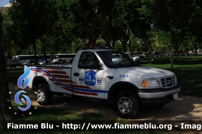 Ford F-250
United States of America-Stati Uniti d'America
Metropolitan Police District of Columbia
