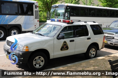 Ford Explorer
United States of America - Stati Uniti d'America 
Maryland Department of Natural Resource Police
