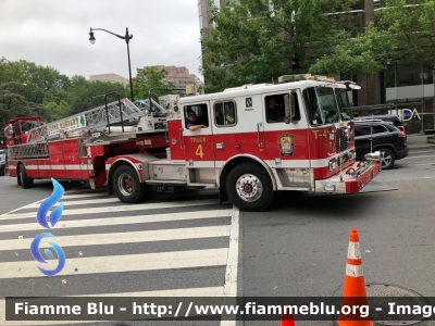 ??
United States of America - Stati Uniti d'America
District of Columbia Fire and EMS
