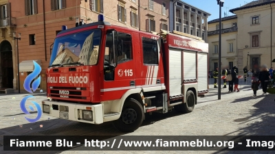 Iveco CityEuroFire 100E21 I serie
Vigili del Fuoco
Comando Provinciale di Rieti
VF 19870
Parole chiave: Iveco EuroCityFire_100E21_Iserie VF19870 Santa_Barbara_2019