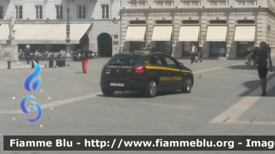 Fiat Nuova Bravo
Guardia di Finanza
GdiF 484 BF
Parole chiave: jack puti