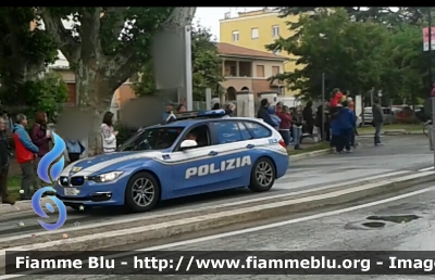 BMW 318 Touring F31 restyle 
Polizia di Stato
Polizia Stradale
in scorta al Giro d'Italia 2016
Parole chiave: BMW 318_Touring_F31_restyle POLIZIAM0348