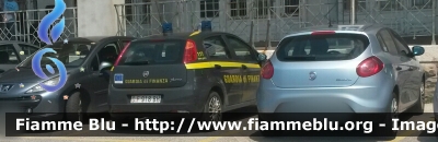 Fiat Grande Punto
Guardia di Finanza
GdiF 918 BH
Parole chiave: Fiat Grande_Punto GdiF 918 BH