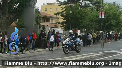 Bmw R1200RT II serie
Polizia di Stato
Polizia Stradale
in scorta al Giro d'Italia
Parole chiave: Bmw R1200RT_IIserie