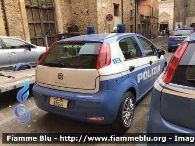 Fiat Punto VI serie
Polizia di Stato 
Allestimento Nuova Carrozzeria Torinese
Decorazione grafica Artlantis
POLIZIA N5044
Parole chiave: Fiat Punto_VIserie POLIZIAN5044 POLIZIAN5556 Festa_della_Polizia_2019