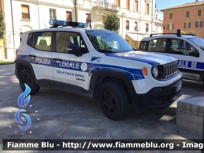 Jeep Renegade
Polizia Municipale 
Comune di Fara in Sabina (RI)
Allestimento Elevox
Codice Automezzo: 01
POLIZIA LOCALE YA 030 AL
Parole chiave: Jeep Renegade POLIZIALOCALEYA030AL