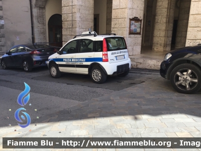 Fiat Nuova Panda 4x4 Climbing I serie
Polizia Municipale
Comune di Belmonte in Sabina (RI)
Nucleo Protezione Civile
Parole chiave: Fiat Nuova Panda 4x4 Climbing I serie