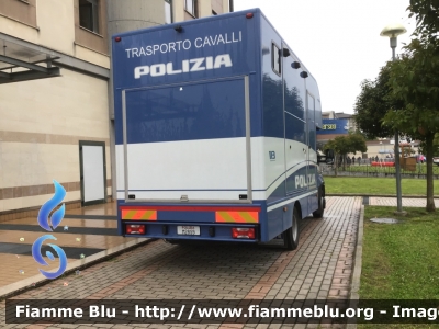 Iveco Daily VI serie
Polizia di Stato
Reparto a Cavallo
POLIZIA M2859
Parole chiave: Iveco Daily_VIserie POLIZIAM2859