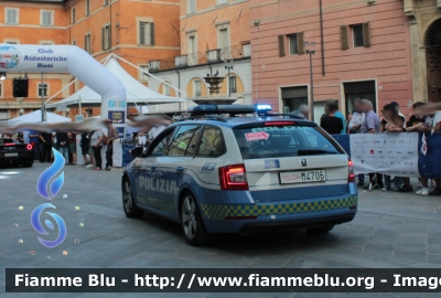 Skoda Octavia Wagon V serie
Polizia di Stato
Polizia Stradale
Allestimento Focaccia
Decorazione Grafica Artlantis
POLIZIA M4706
In scorta alla Mille Miglia 2022
Parole chiave: Skoda Octavia_Wagon_Vserie POLIZIAM4706 Mille_Miglia_2022