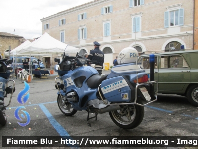 Bmw R850RT II serie
Polizia di Stato
Polizia Stradale
POLIZIA G1064
Con stemma celebrativo "70 Anni Polizia Stradale"
Parole chiave: Bmw R850RT_IIserie POLIZIAG1064