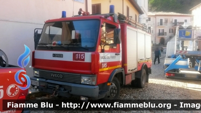 Iveco Zeta 65-12
Vigili del Fuoco
Comando Provinciale di Rieti
Polisoccorso allestimento Baribbi
VF 17203
Parole chiave: Iveco Zeta_65-12 VF17203