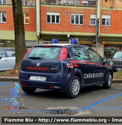 Fiat Grande Punto
Carabinieri
CC CW 985
Parole chiave: Fiat Grande_Punto CCCW985