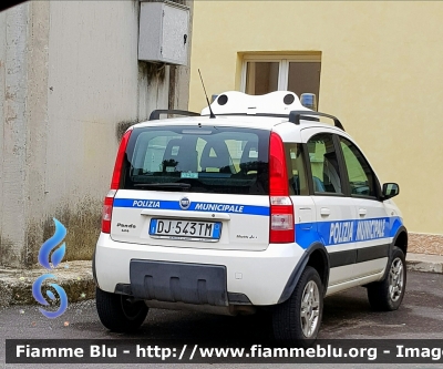 Fiat Nuova Panda 4x4 Climbing I serie
Polizia municipale di Cantalice (RI)
Parole chiave: Fiat Nuova_Panda_4x4_Climbing_Iserie