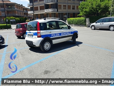 Fiat Nuova Panda 4x4 I serie Climbing
Polizia Municipale
Unione dei Comuni Alta Sabina
Autovettura Appartenente al Comando di Pozzaglia Sabina (RI)

Parole chiave: Fiat Nuova_Panda_4x4 I serie climbing Festa_della_Repubblica_2018