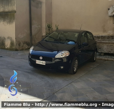 Fiat Grande Punto
Esercito Italiano
EI CY 846
Parole chiave: Fiat Grande_Punto EICY846 Festa_della_Repubblica_2018