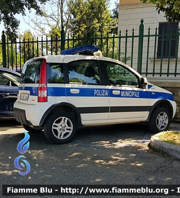 Fiat Nuova Panda 4x4 I serie
Polizia Municipale di Rieti
POLIZIA LOCALE YA 925 AB
Parole chiave: Fiat Nuova_Panda_4x4_Iserie PoliziaLocaleYA925AB Festa_della_Repubblica_2018