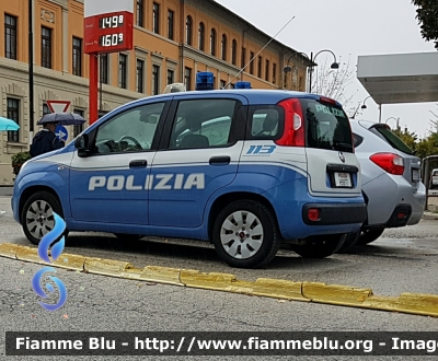 Fiat Nuova Panda II serie
Polizia di Stato
Allestito Nuova Carrozzeria Torinese
Decorazione Grafica Artlantis
POLIZIA H9877
Parole chiave: Fiat Nuova_Panda_IIserie Festa_Forze_Armate_2018 POLIZIAH9877