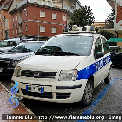 Fiat Nuova Panda I serie
Polizia Municipale
Unione dei Comuni Bassa Sabina
Autovettura Appartenente al Comando di Poggio Mirteto (RI)
Parole chiave: Fiat Nuova_Panda_Iserie