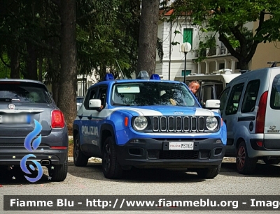 Jeep Renegade
Polizia di Stato
Allestito Nuova Carrozzeria Torinese
Decorazione Grafica Artlantis
POLIZIA M3165
Parole chiave: Jeep Renegade POLIZIAM3165