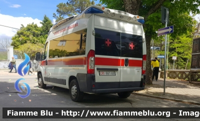 Fiat Ducato X250
Croce Rossa Italiana
Comitato Provinciale L'Aquila
allestito Bollanti
CRI 661 AB
Parole chiave: Fiat Ducato_X250 CRI661AB Ambulanza