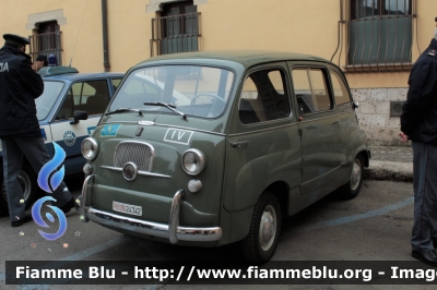 Fiat 600 Multipla
Polizia di Stato
Polizia Stradale
POLIZIA 24342
Parole chiave: Fiat 600_Multipla POLIZIA24342 Festa_della_Polizia_2019